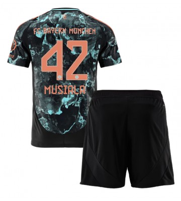 Bayern Munich Jamal Musiala #42 Venkovní dres komplet pro Děti 2024-25 Krátkým Rukávem (+ Krátké kalhoty)